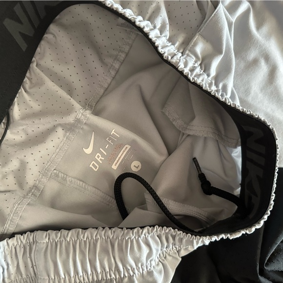 Nike Shorts 2 Pairs - Picture 4 of 4